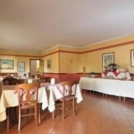 Отель Paradiso 3*