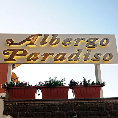 Paradiso 3*